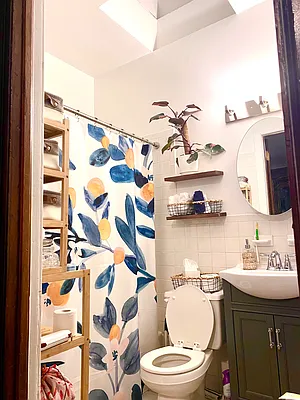 Rented by Harriet Brand, LREB | media 12