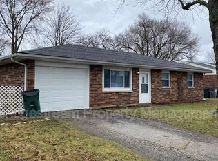 2507 Foxchase Ct W, Troy, OH 45373