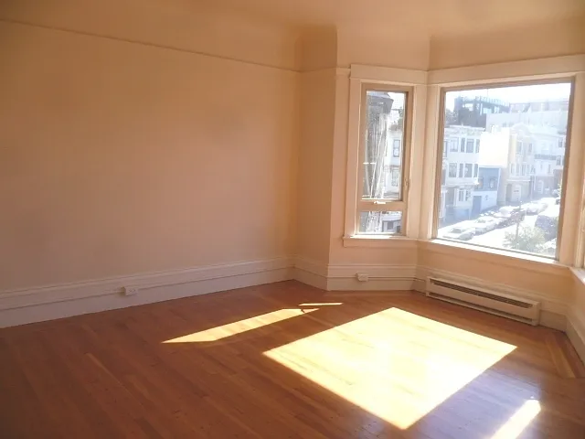 1410 Broadway — Photo 7