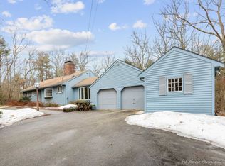 6 Bridle Spur Rd, Boxford, MA 01921
