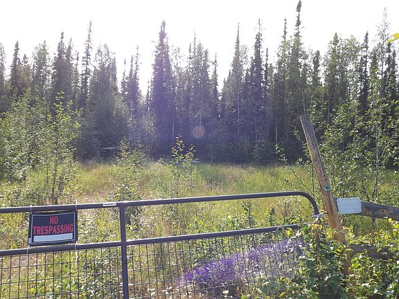 3rd image of 515 Nordale Rd