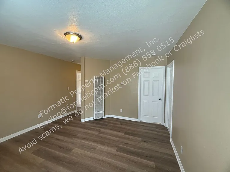 11771 Hazeldell Dr #B — Photo 4