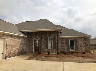 155 Western Ridge Cir, Canton, MS 39046