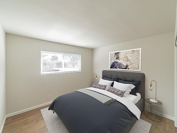5th image of 525 Northlake Dr