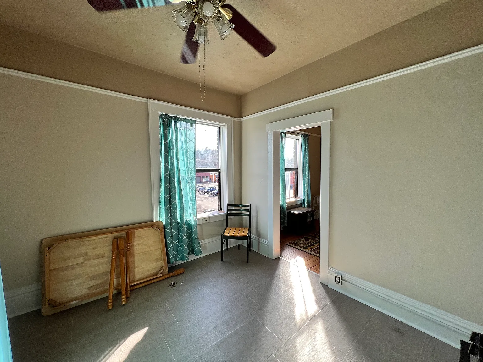 1 bed, 400 sqft, $685 — Photo 3