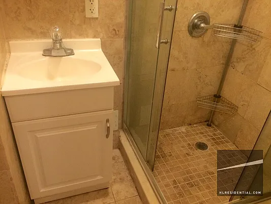 Rented by Highline Residential | media 29