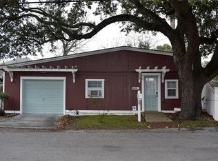 1602 32nd Rear St, Galveston, TX 77550