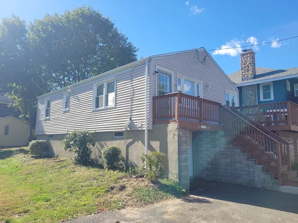 76 Grant St, Milford, CT 06460