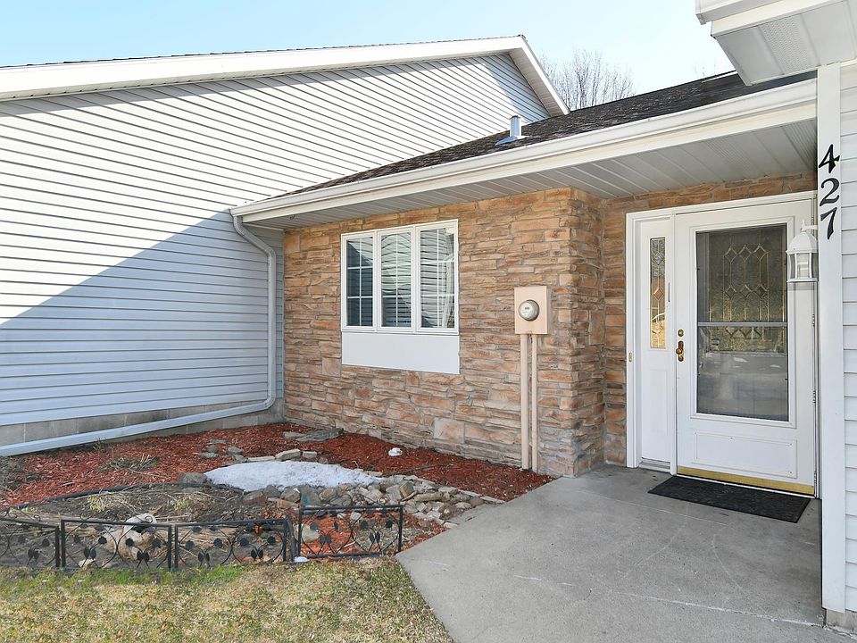 1st image of 427 Tischler Ave SE