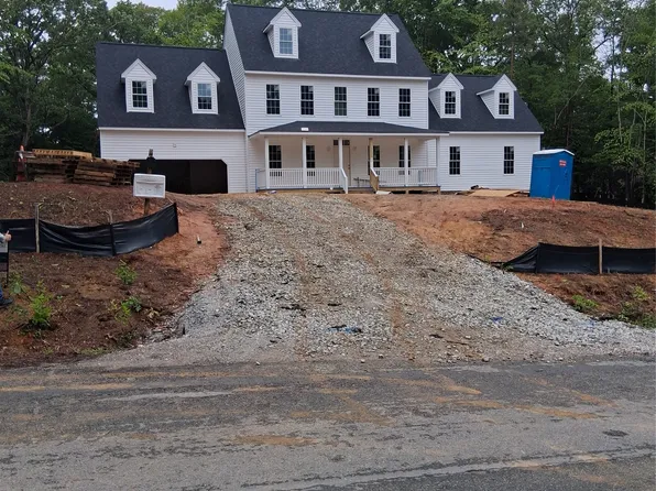 124 Londonderry Ln, Williamsburg, VA 23188