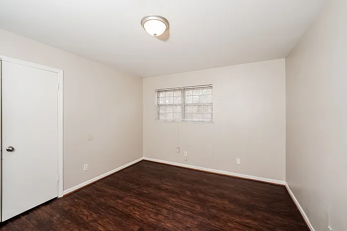 1317 Winola Ln — Photo 11