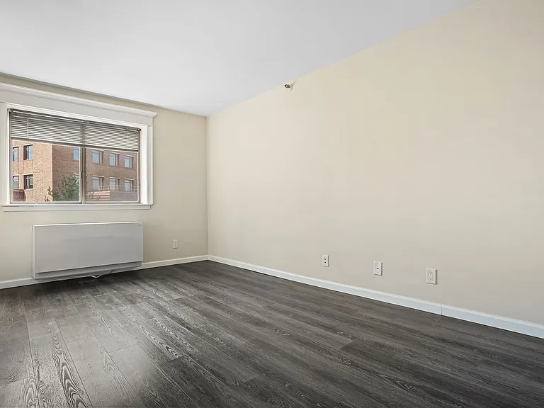 143 Hoyt St #1K — Photo 15