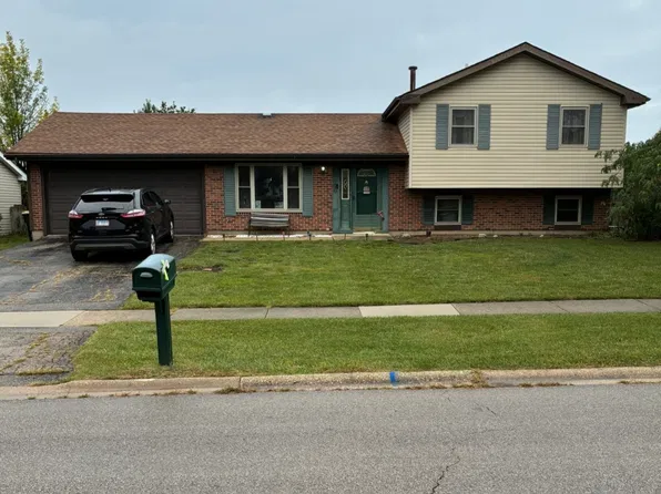 1440 Schooner Ln, Hanover Park, IL 60133