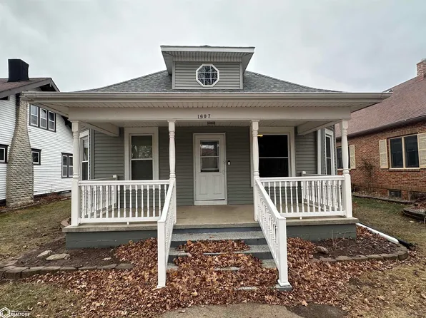 1607 8th St, Harlan, IA 51537