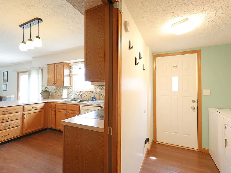 3139 Bowfield Way — Photo 12