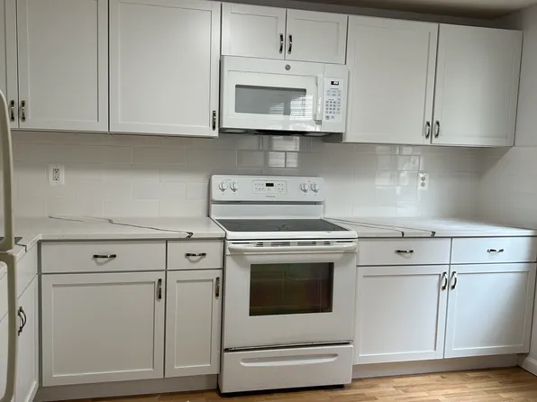 7 Padanaram Rd Unit C-58, Danbury, CT 06810