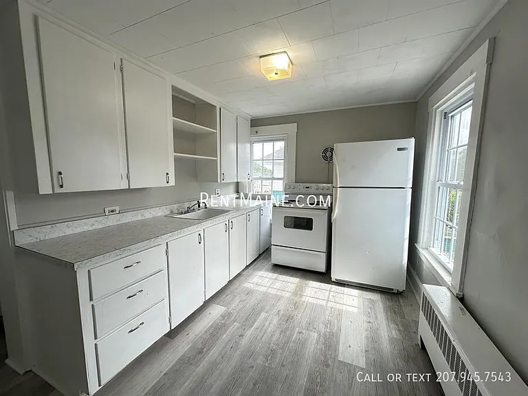 266 Center St #2 — Photo 1