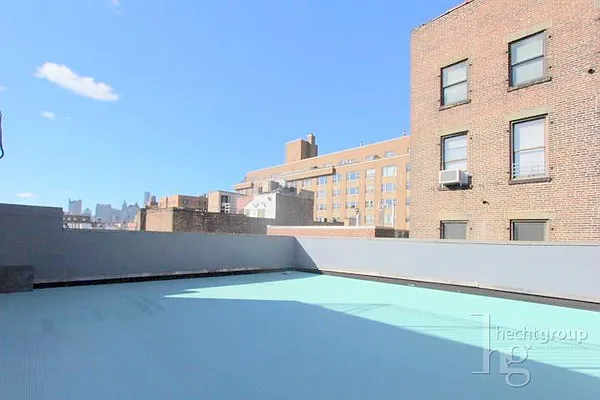 Rented by Hecht Group | media 22