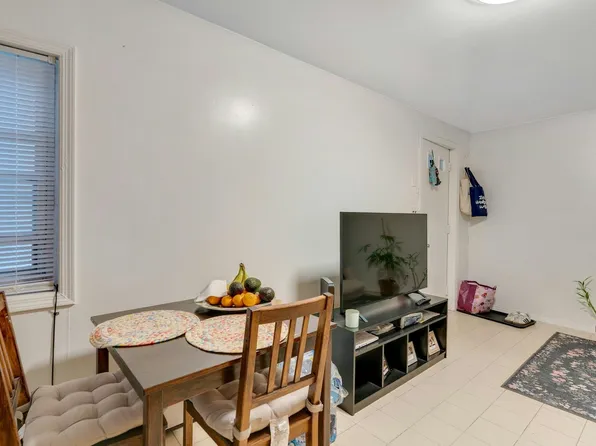 3218 Pleasant Avenue image 34 of 44