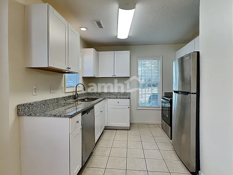 197 Cameron Way Cir — Photo 3