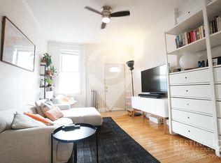 30 Garnet St APT 1R, Brooklyn, NY 11231