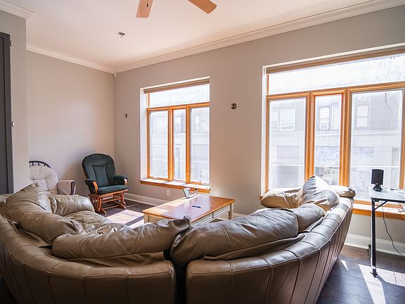 3rd image of 7 Avenue D #1