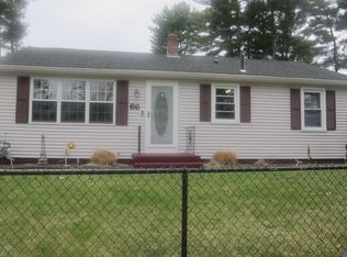 66 Flint St, Springfield, MA 01129