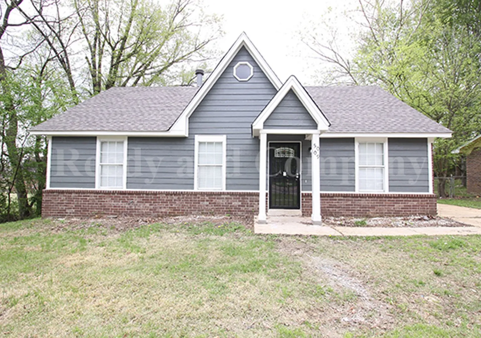 Welcome to 5009 Nail Road! — Photo 1