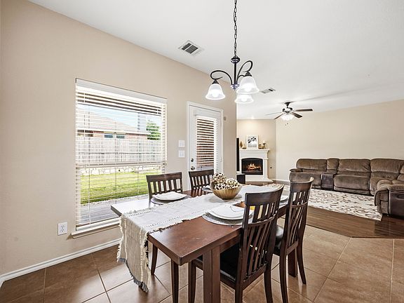 5th image of 3602 Spring Run Ln