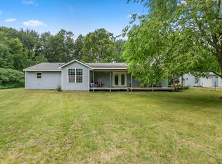 13794 W Cutler Rd, Howard City, MI 49329