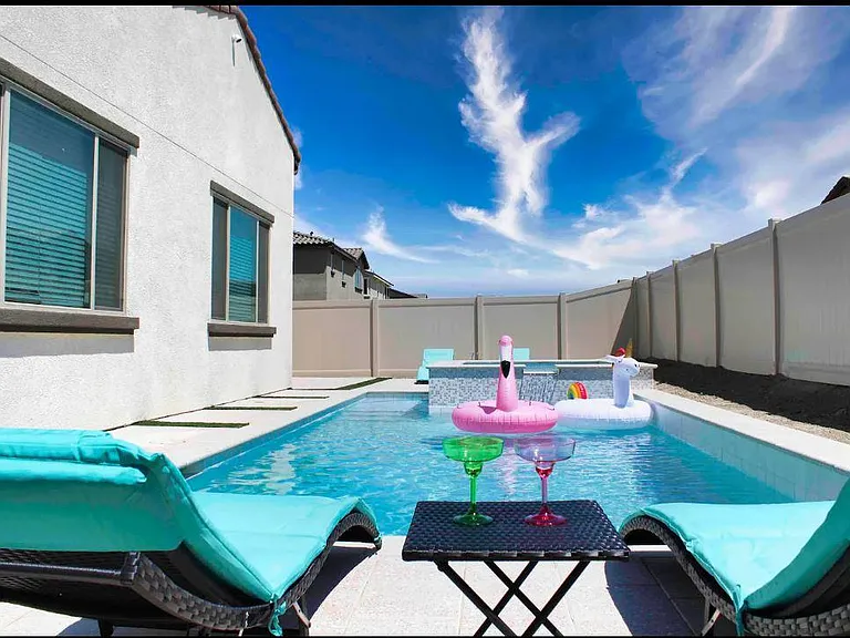 50616 Calle Cervantes — Photo 9