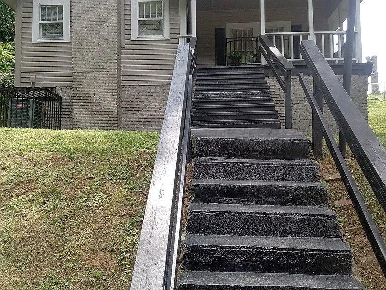 1441 Park Ave — Photo 1