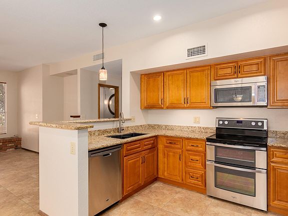 4th image of 6915 W Behrend Dr