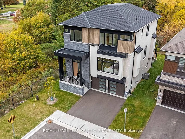 23 Kingwood Ln — Photo 2