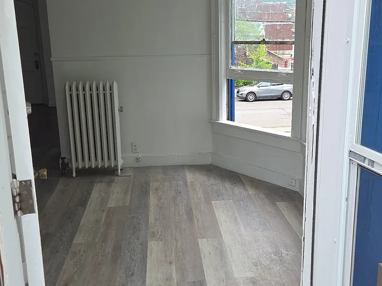 97 Oak St #3 — Photo 5