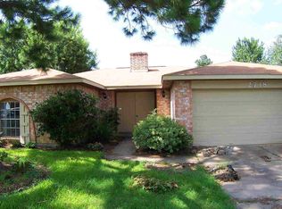 2718 Lower Valley Dr, Houston, TX 77067