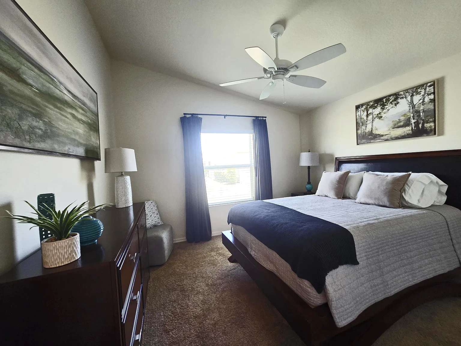 2 bed, 1156 sqft, $2,300 — Photo 3