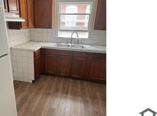 22 Cabot St Floor 1, Hartford, CT 06112