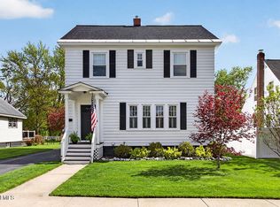 62 Chapman St, Ballston Spa, NY 12020