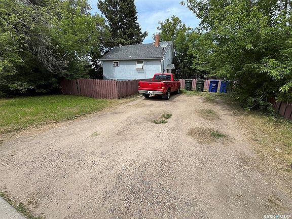 4th image of 630 5Th AVENUE E