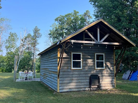 3rd image of 12779 Buckhorn Cir