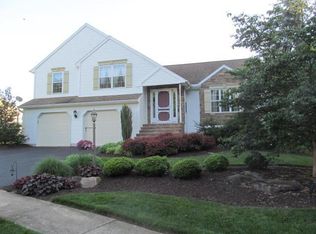 65 Sandy Cir, Manchester, PA 17345