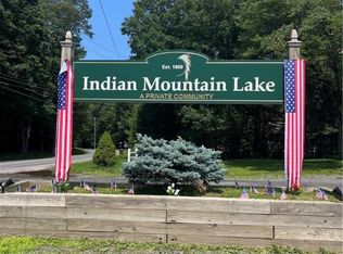 6003 Scenic Dr S, Albrightsville, PA 18210