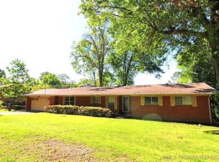 410 E Fuller St, Tahlequah, OK 74464