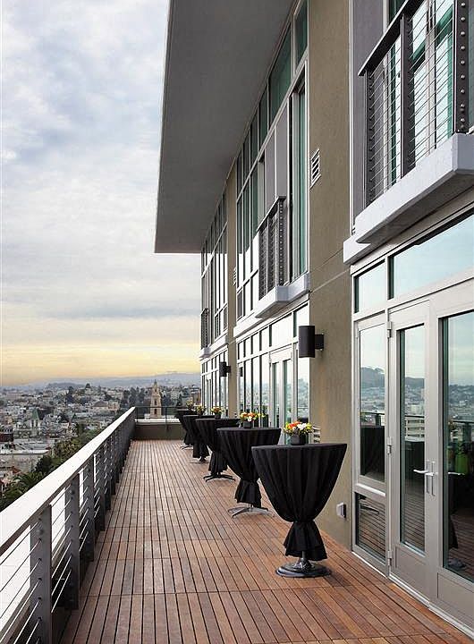 Building Photo 5
