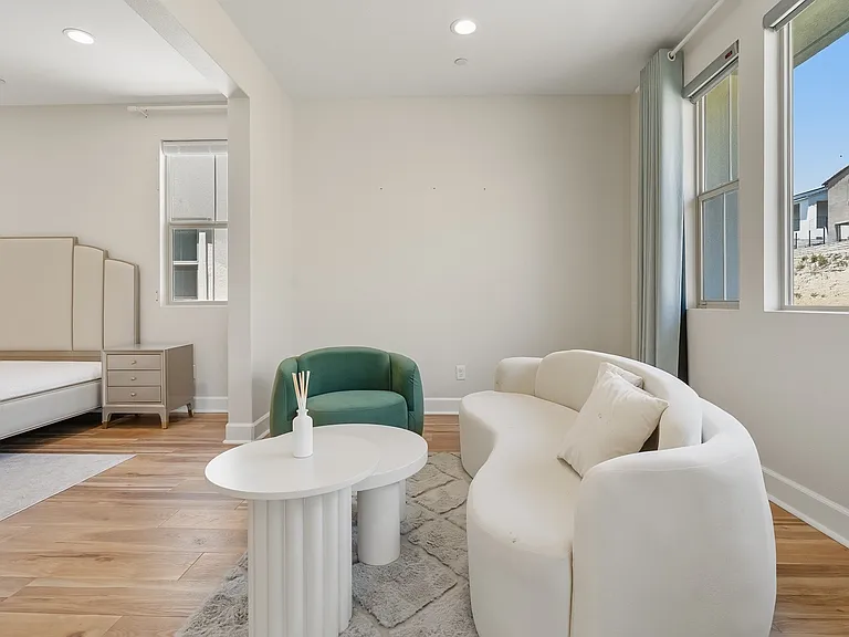 21217 Rockview Ter — Photo 32