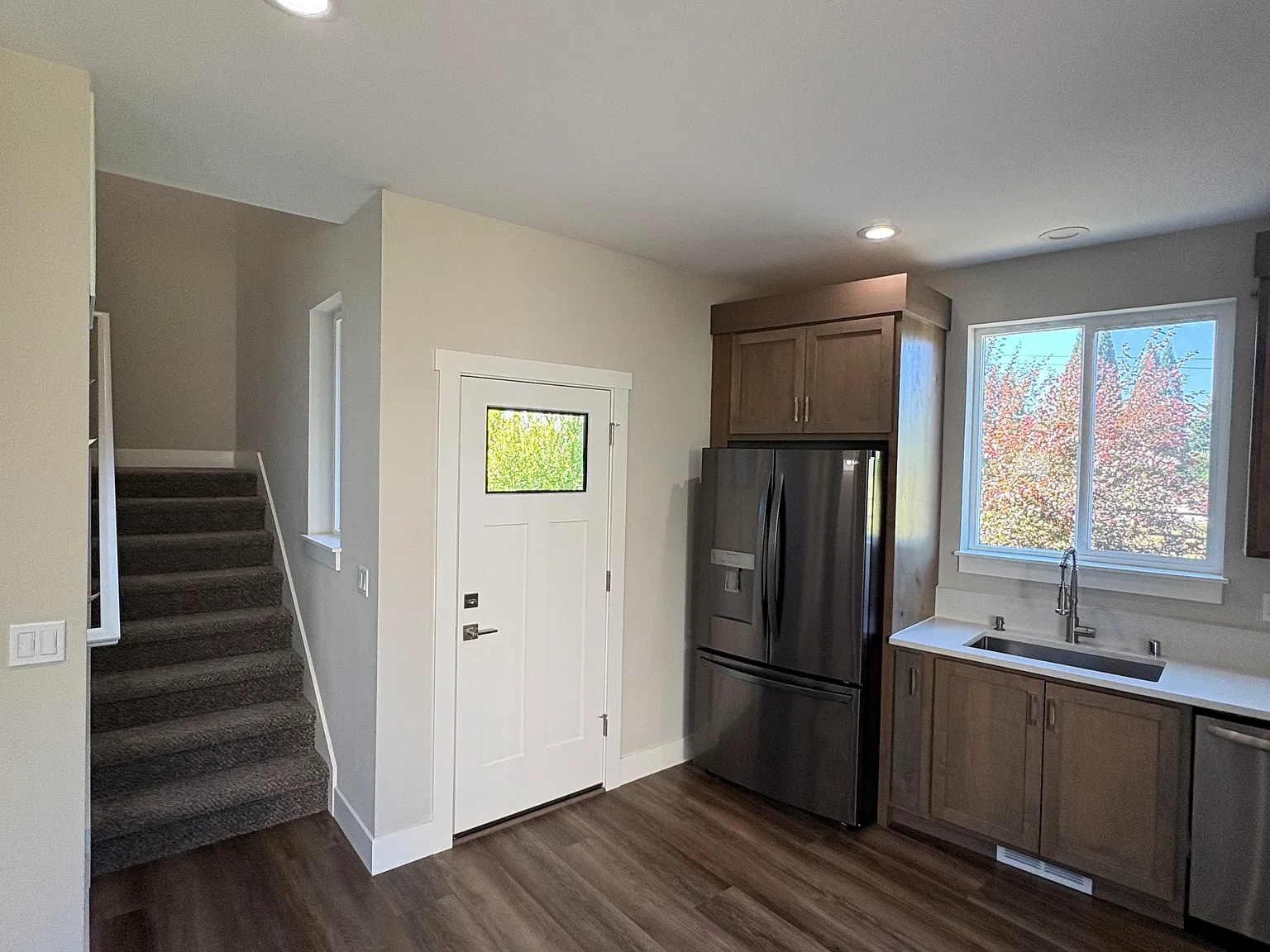3611 NE Minnehaha St — Photo 3