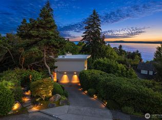 2667 44th Ave W, Seattle, WA 98199