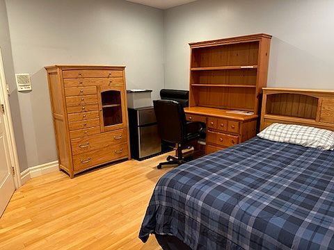 4th image of 1320 Cedar St #2