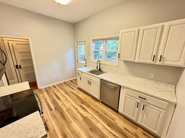 1331 Ruffner Pl, Lynchburg, VA 24504